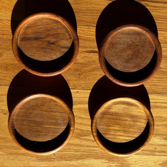 4 Teak Stacking Coasters - Picture 6 of 10